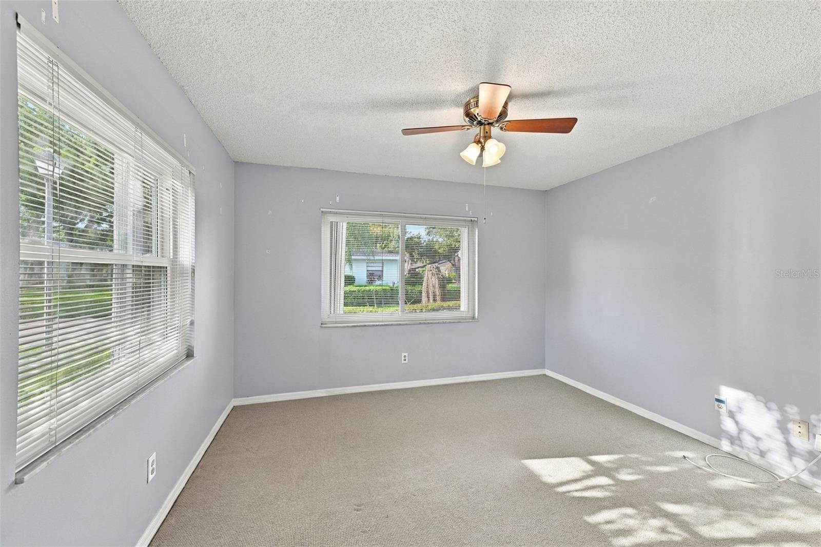 1405 LANGLEY DR — photo 7