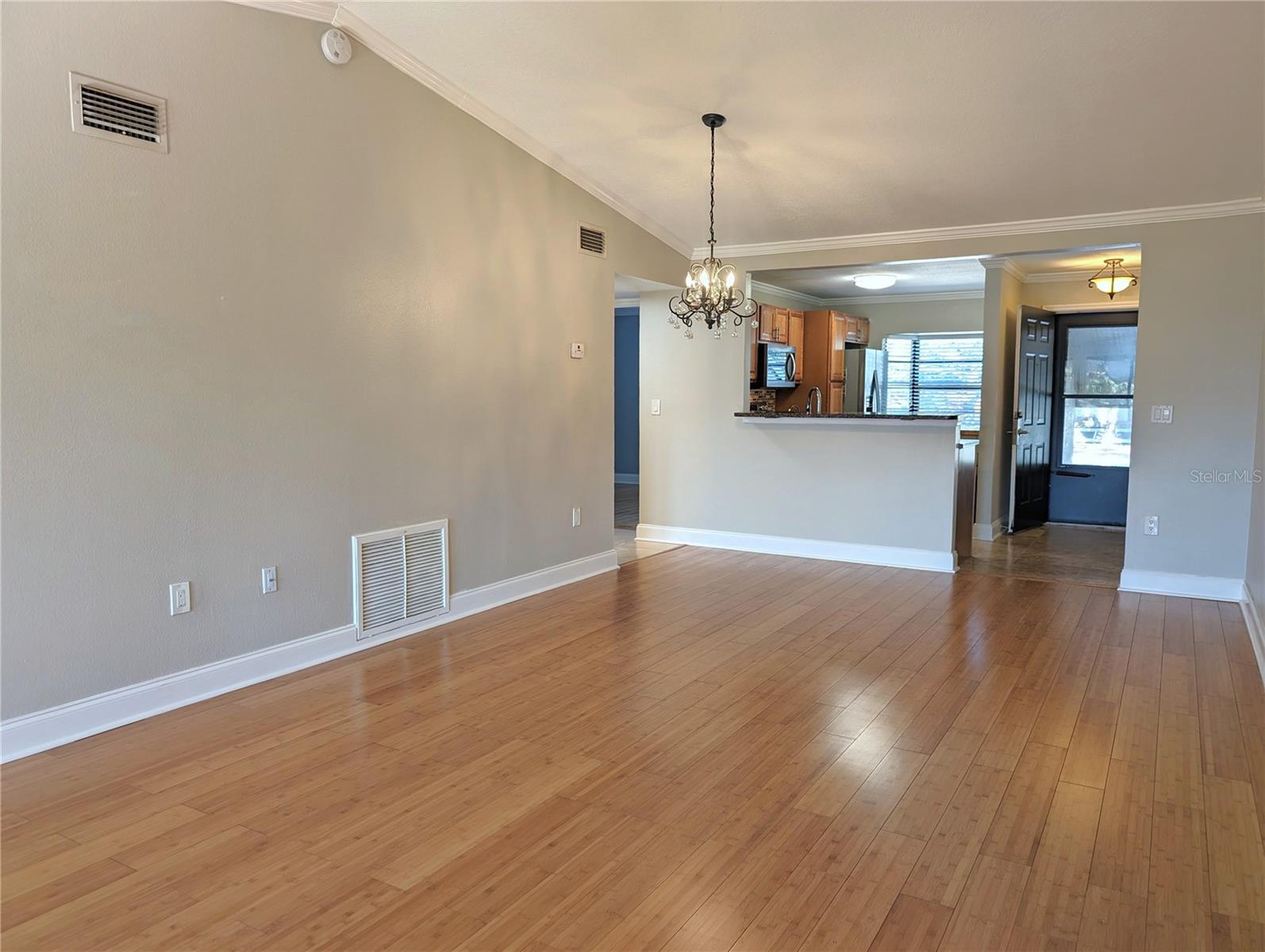 5657 SUMMER SIDE LN #33B — photo 5