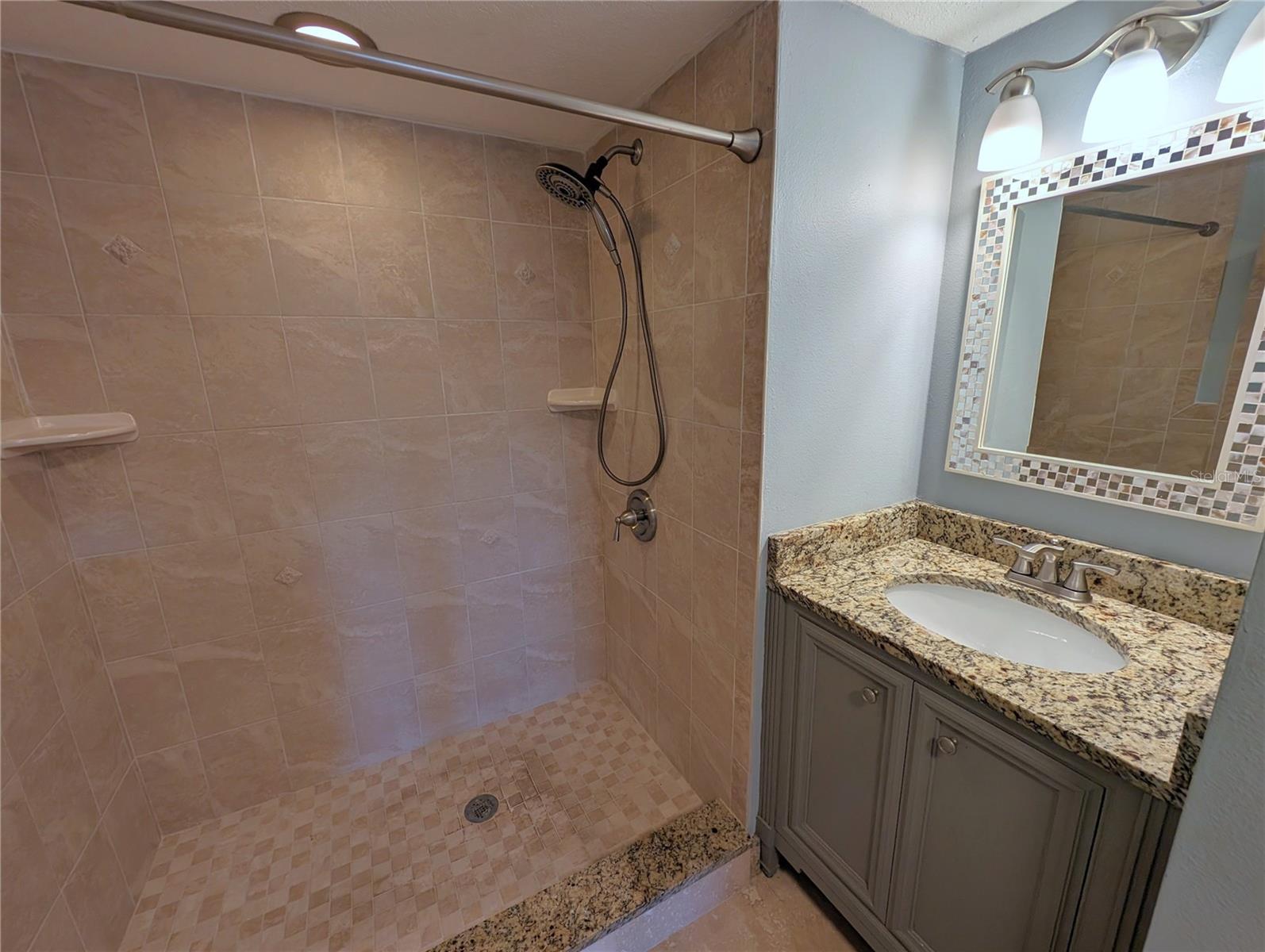 5657 SUMMER SIDE LN #33B — photo 15