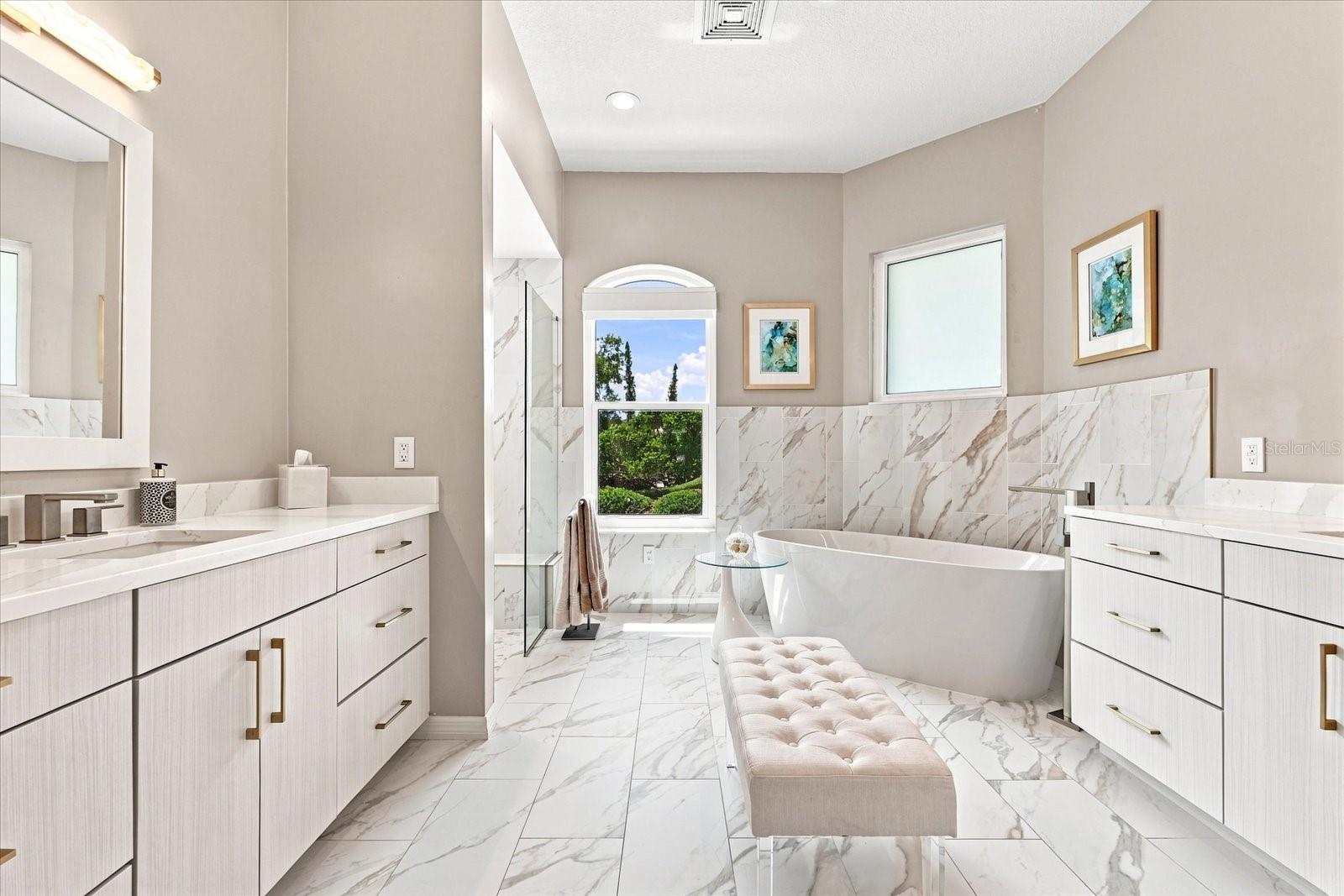 321 TALL OAK TRL — photo 18