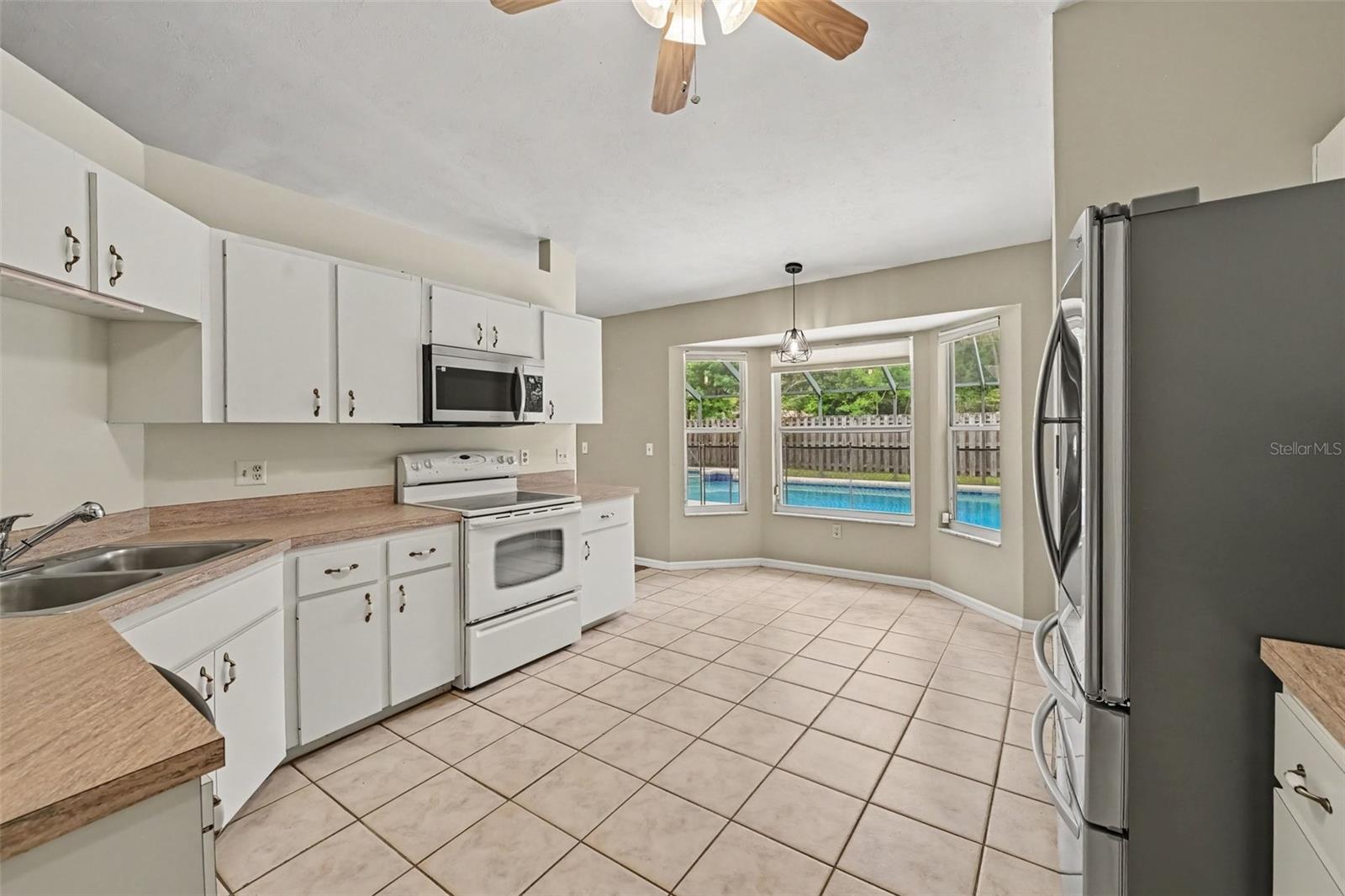 5110 NW 24TH DR — photo 4