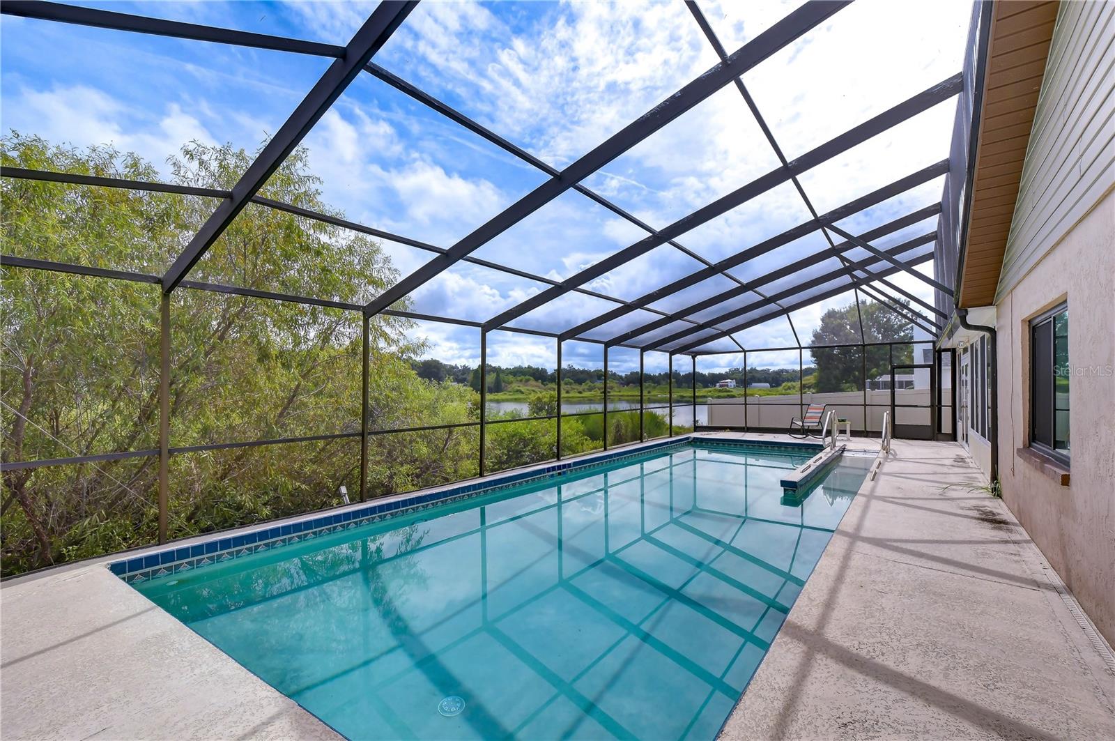 659 TIMBER POND DR — photo 3