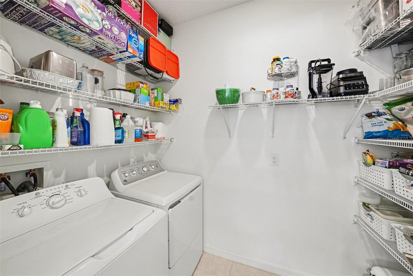 6269 SHINER ST — photo 11