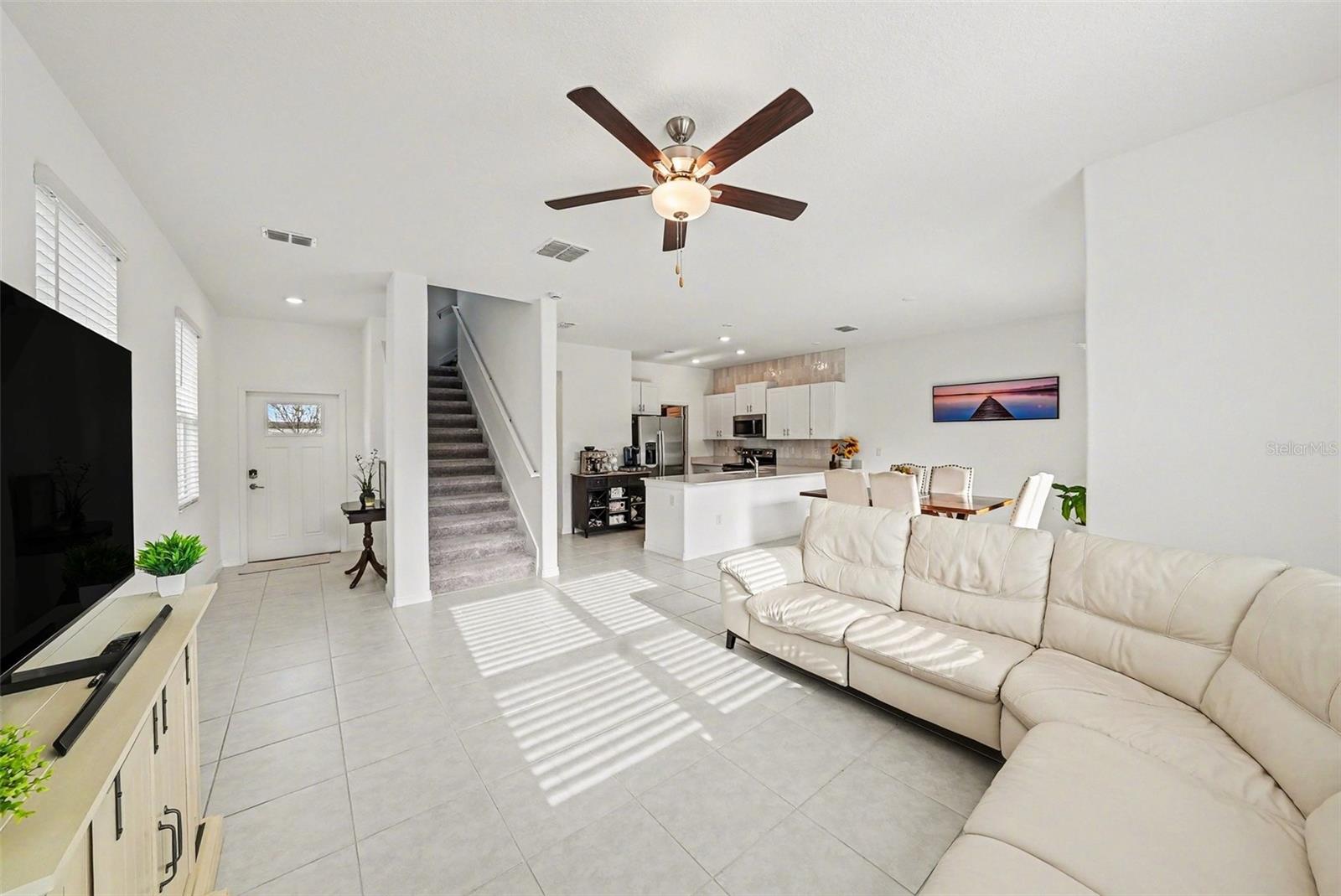 6269 SHINER ST — photo 5