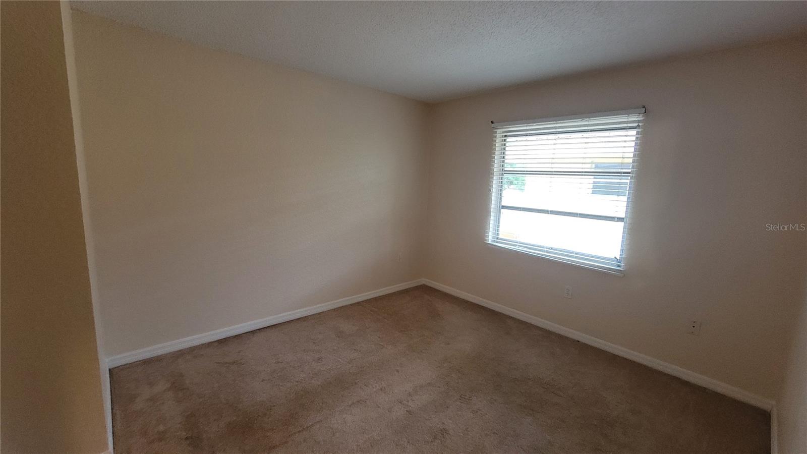 960 LACOSTA CIR #2 — photo 7