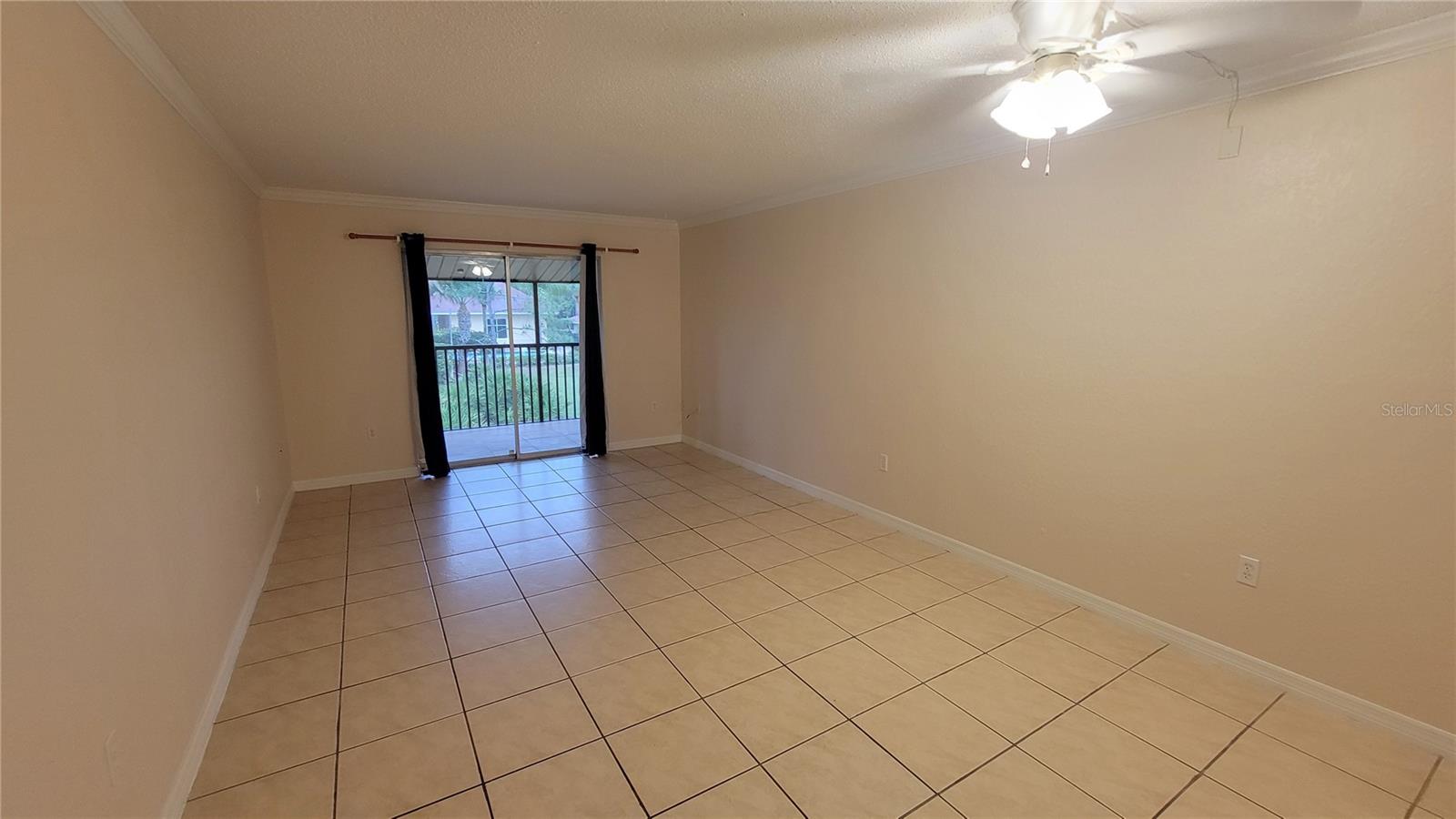 960 LACOSTA CIR #2 — photo 2