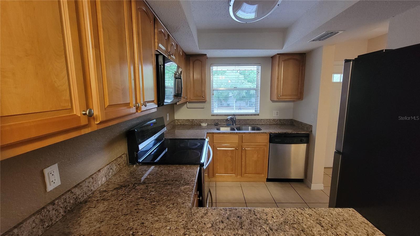 960 LACOSTA CIR #2 — photo 5