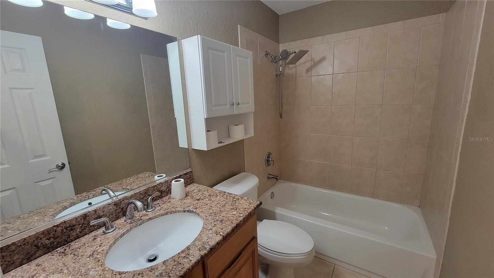 960 LACOSTA CIR #2 — photo 9
