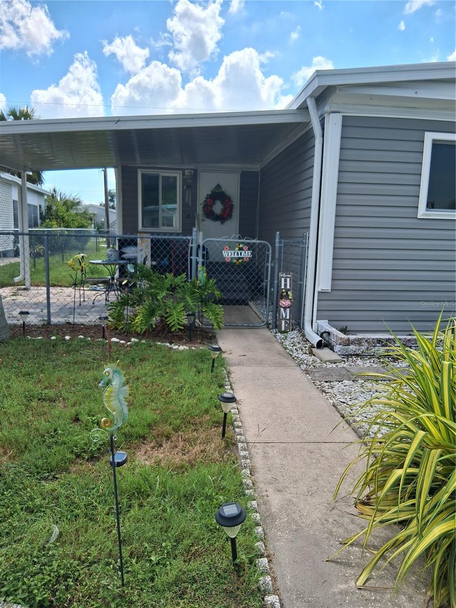6580 SEMINOLE BLVD #110 — photo 5