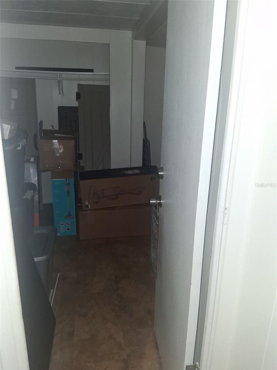 6580 SEMINOLE BLVD #110 — photo 16