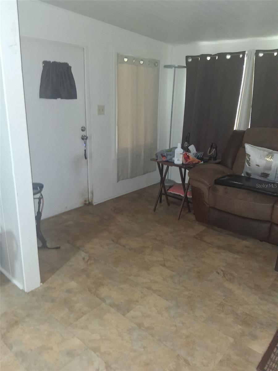 6580 SEMINOLE BLVD #110 — photo 19