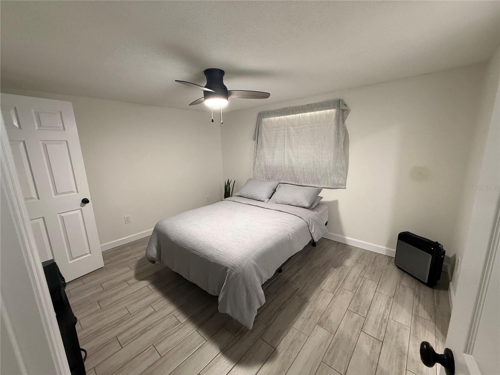 4039 VELARDE LN — photo 11