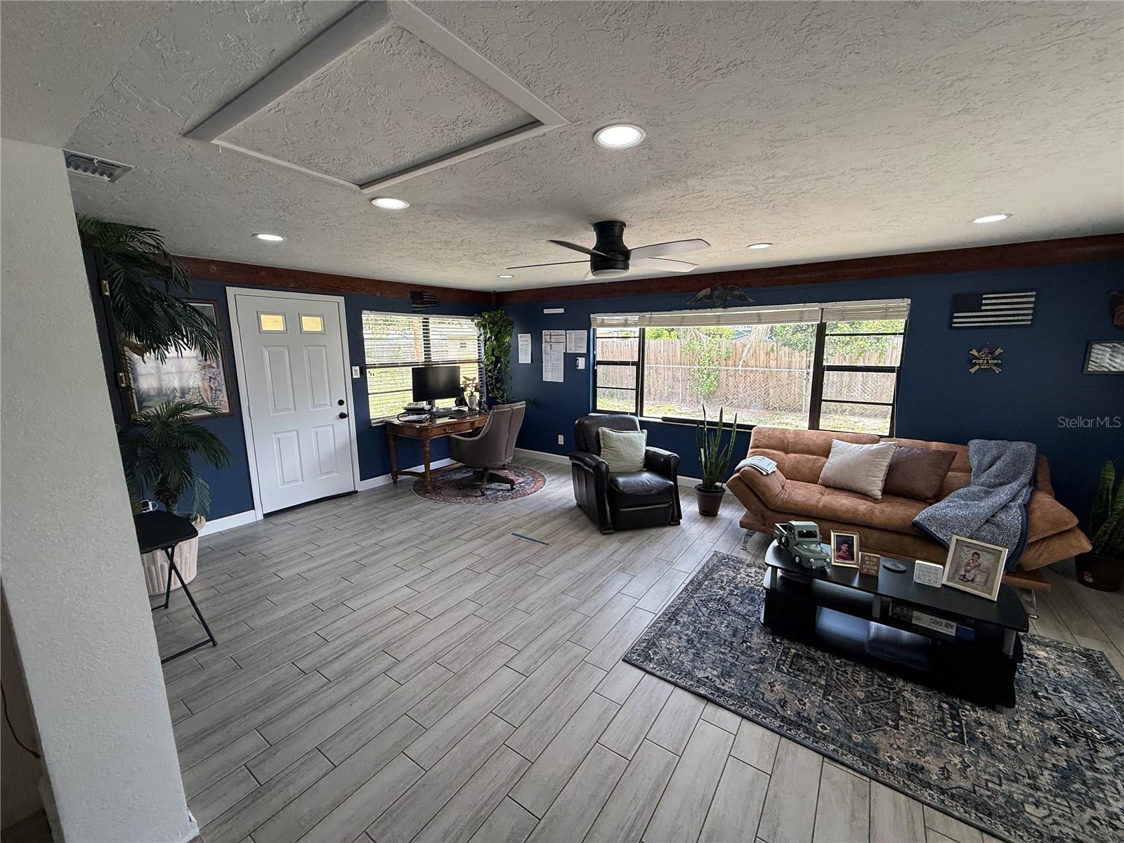 4039 VELARDE LN — photo 5