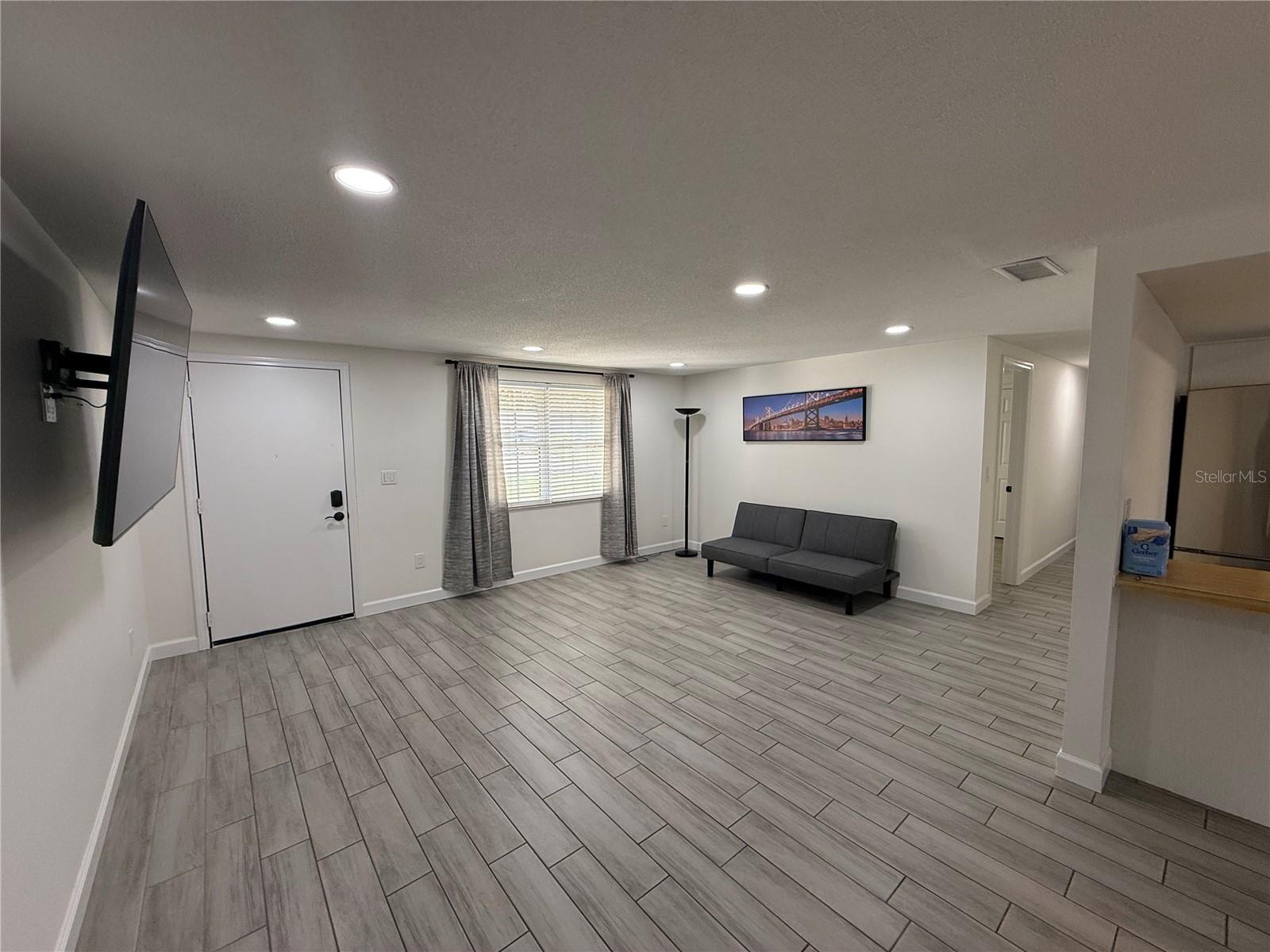 4039 VELARDE LN — photo 7