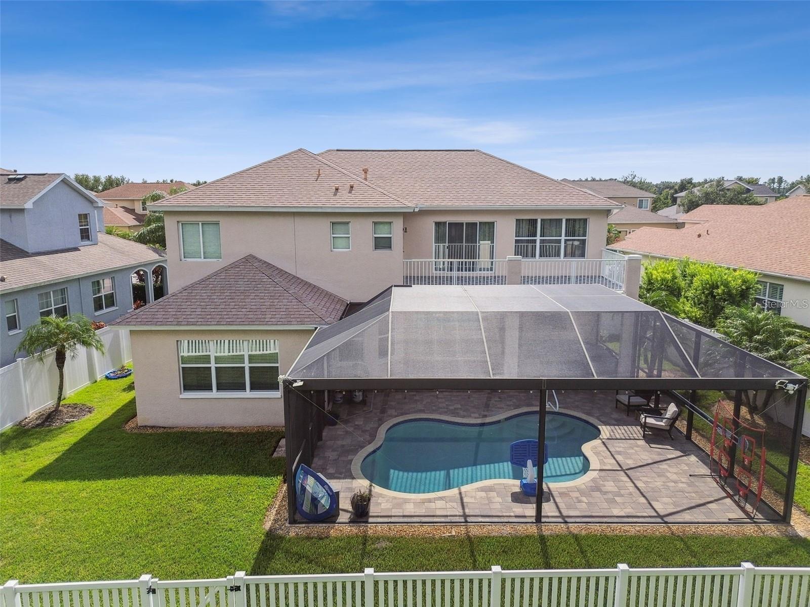 8542 EAGLE BROOK DR — photo 53