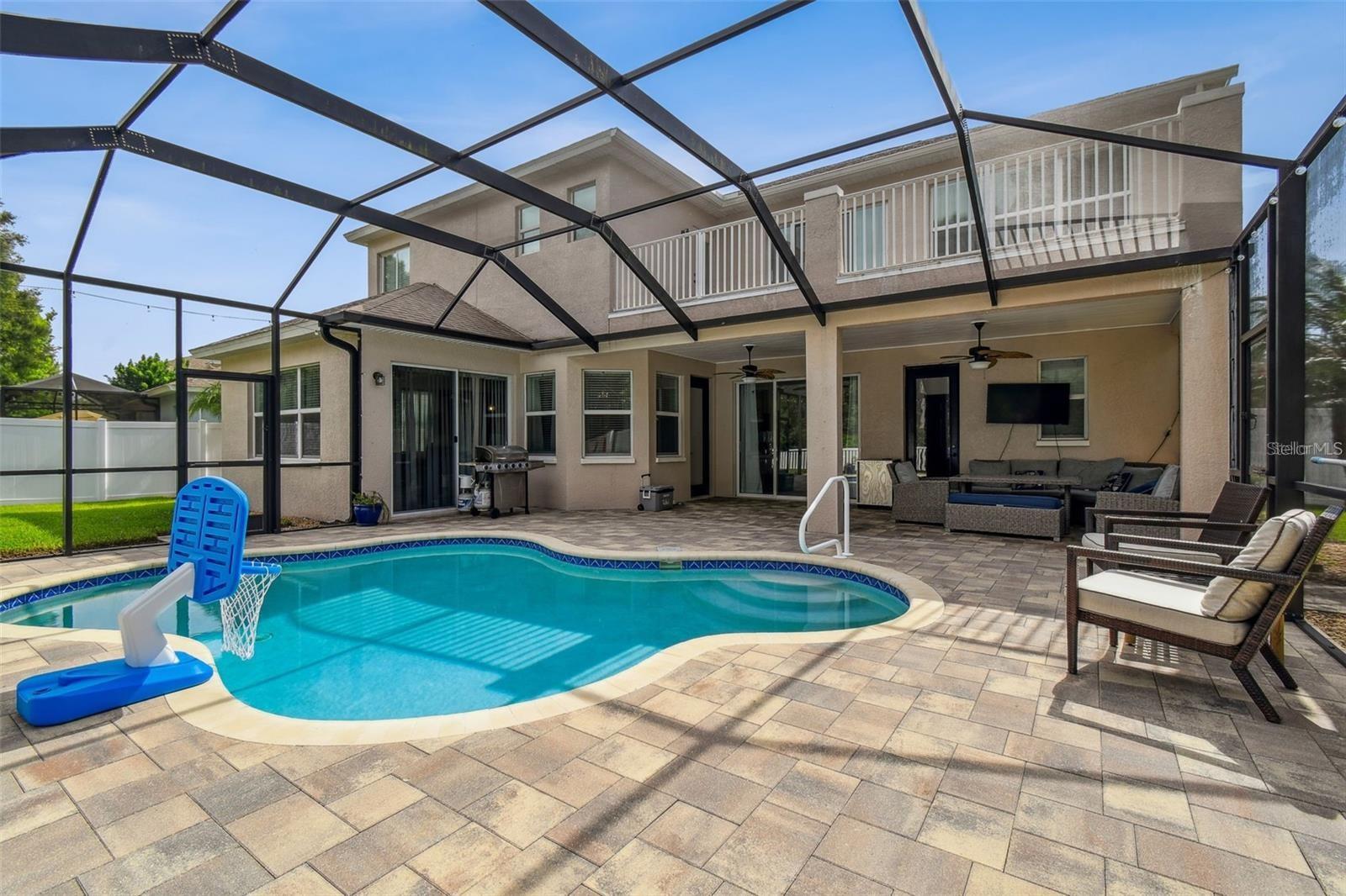 8542 EAGLE BROOK DR — photo 45
