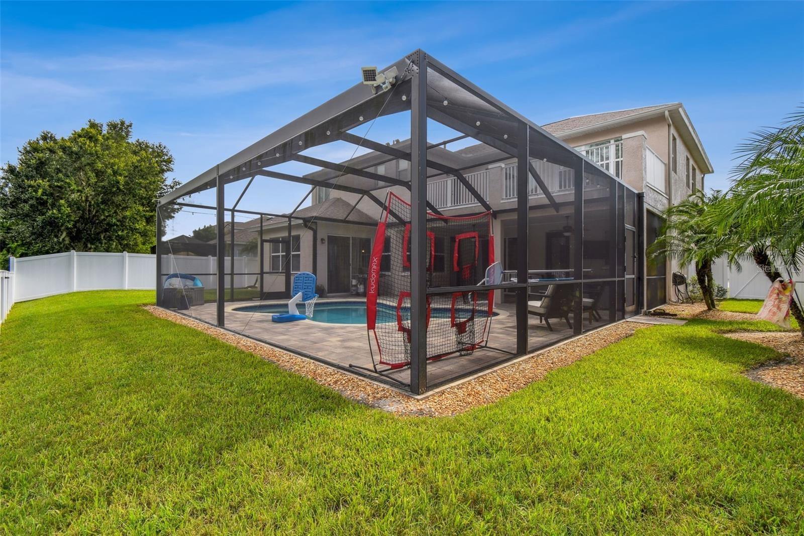 8542 EAGLE BROOK DR — photo 48