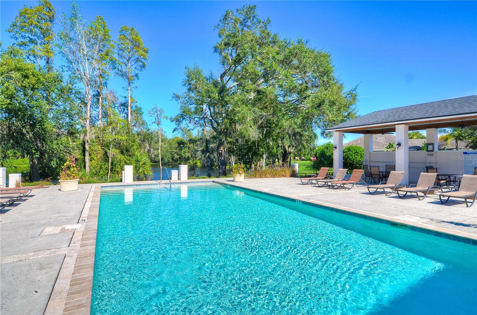 6806 MUNCASTER CT — photo 65