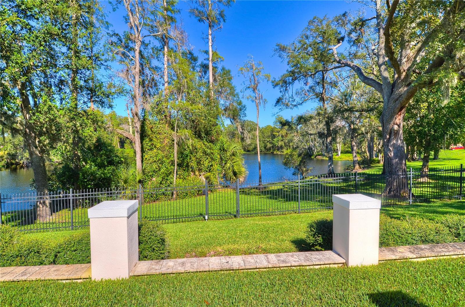 6806 MUNCASTER CT — photo 71