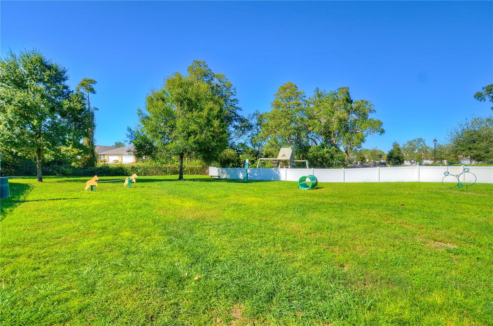 6806 MUNCASTER CT — photo 47