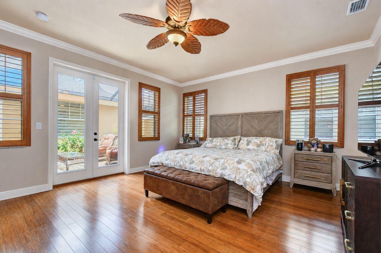 6806 MUNCASTER CT — photo 28