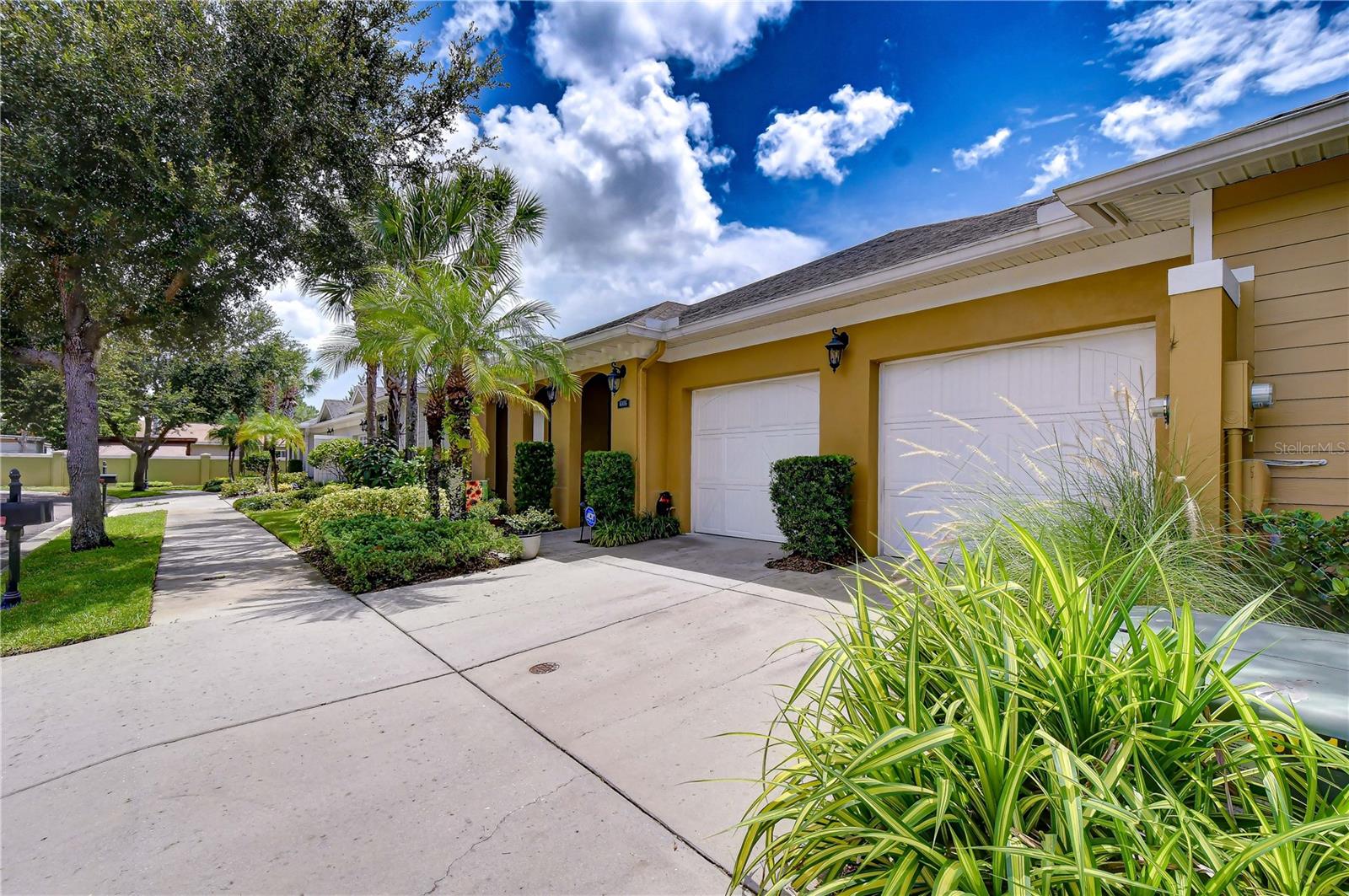 6806 MUNCASTER CT — photo 41