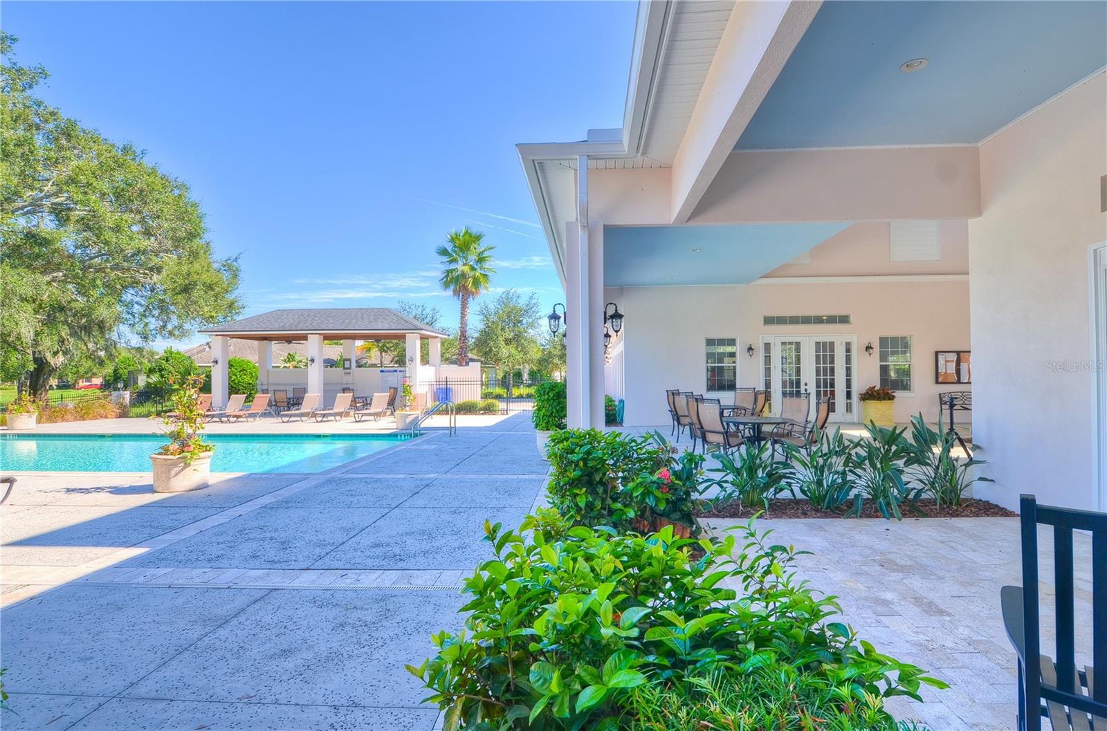 6806 MUNCASTER CT — photo 74