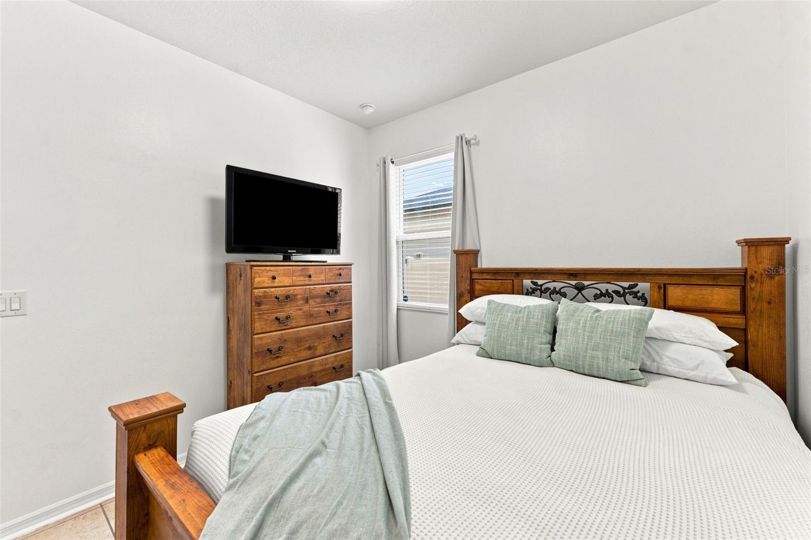 14311 ROMEO BLVD — photo 16