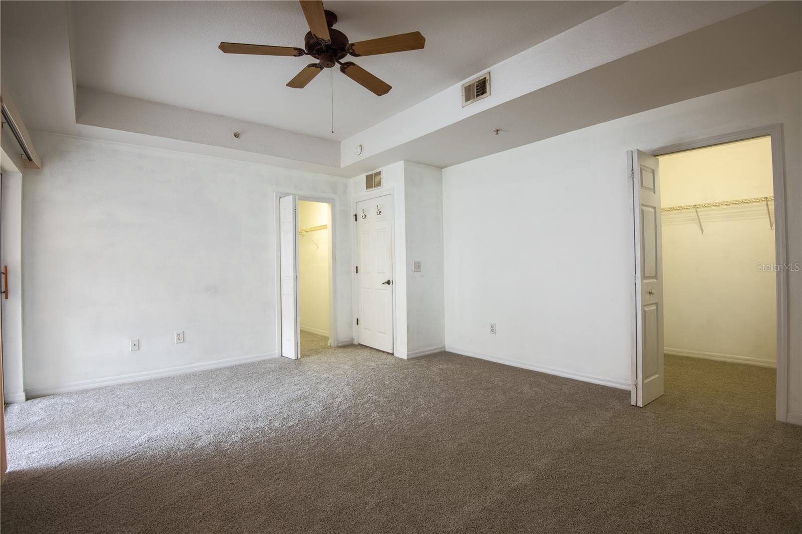 21019 SUNPOINT WAY #102 — photo 27