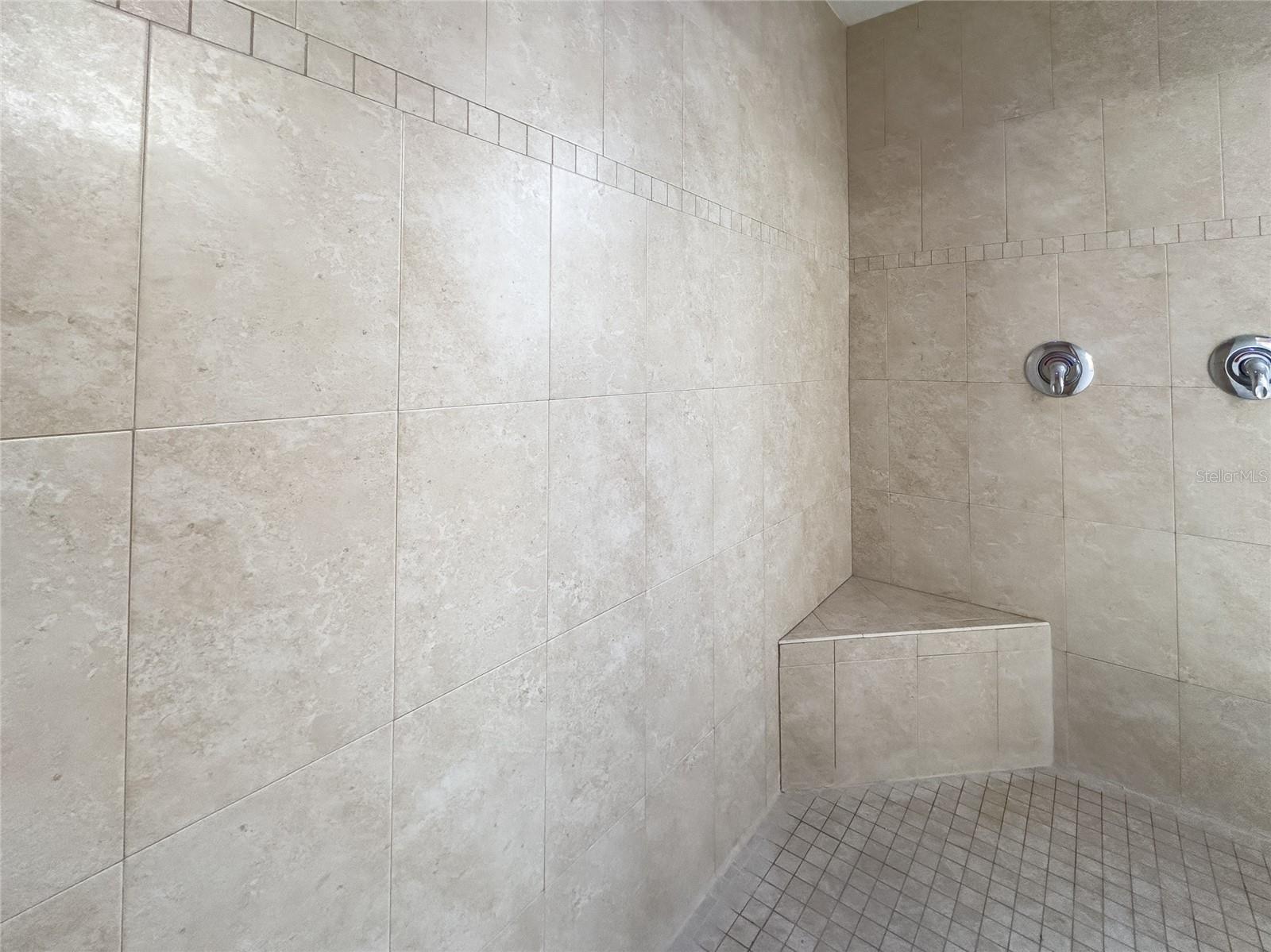 21019 SUNPOINT WAY #102 — photo 42