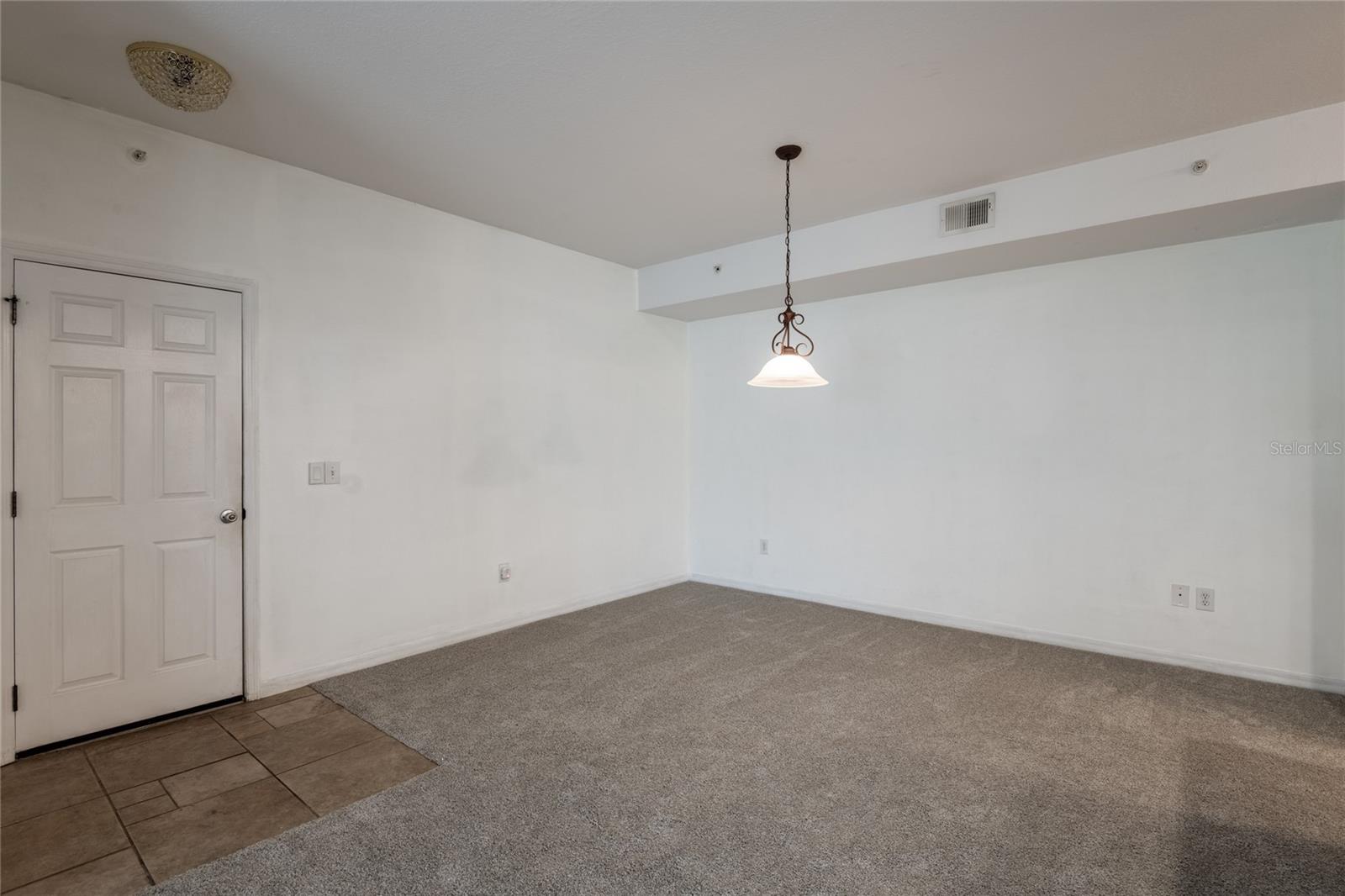 21019 SUNPOINT WAY #102 — photo 7