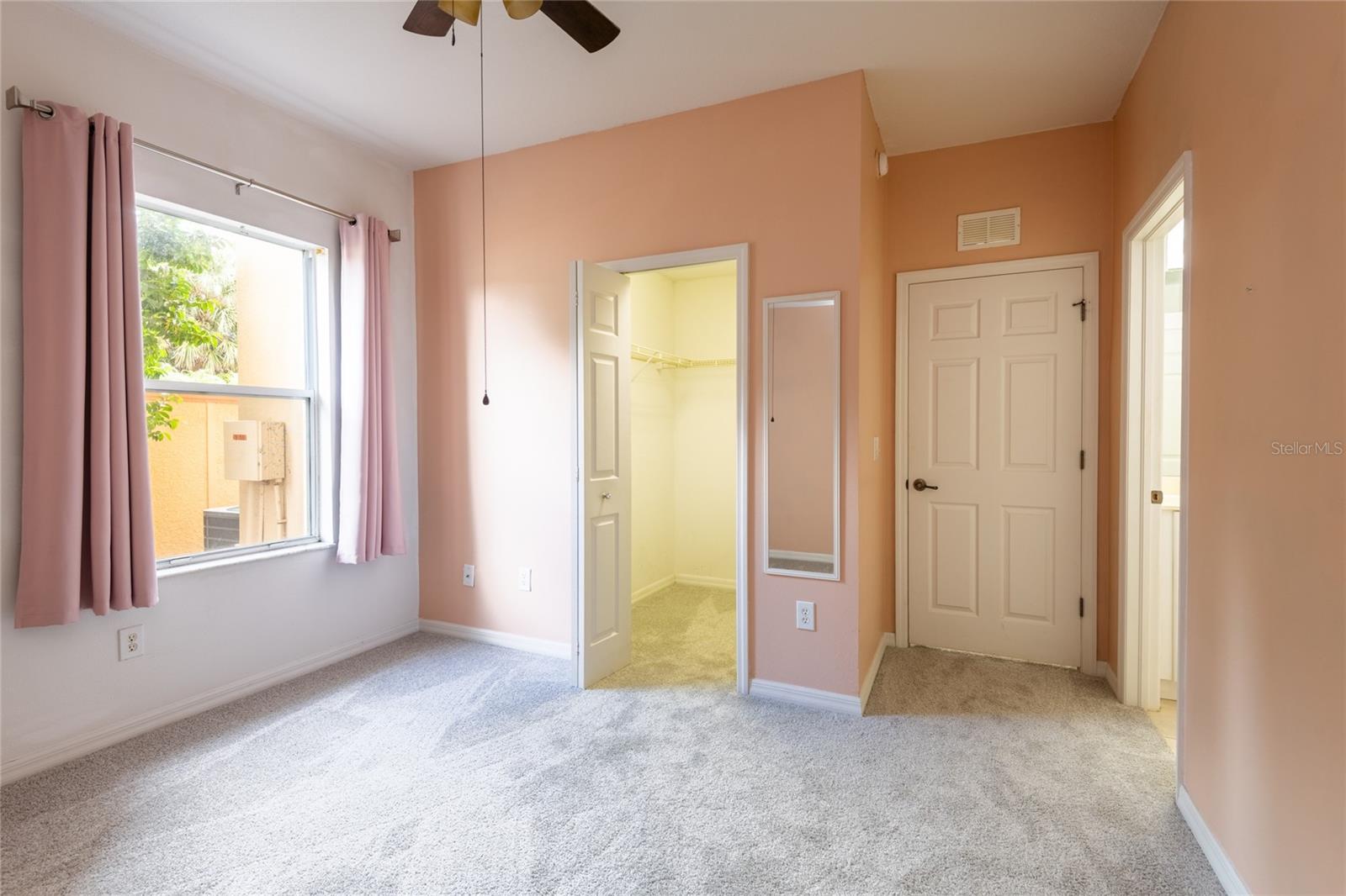 21019 SUNPOINT WAY #102 — photo 33