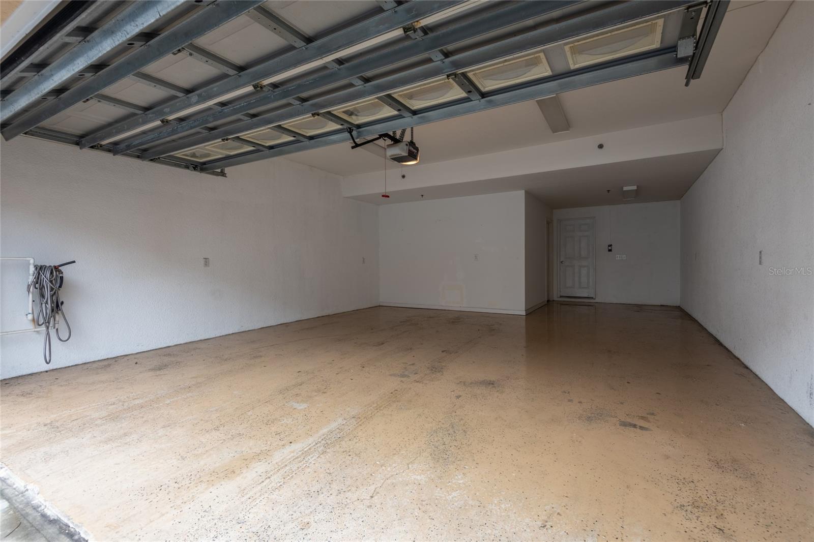 21019 SUNPOINT WAY #102 — photo 38