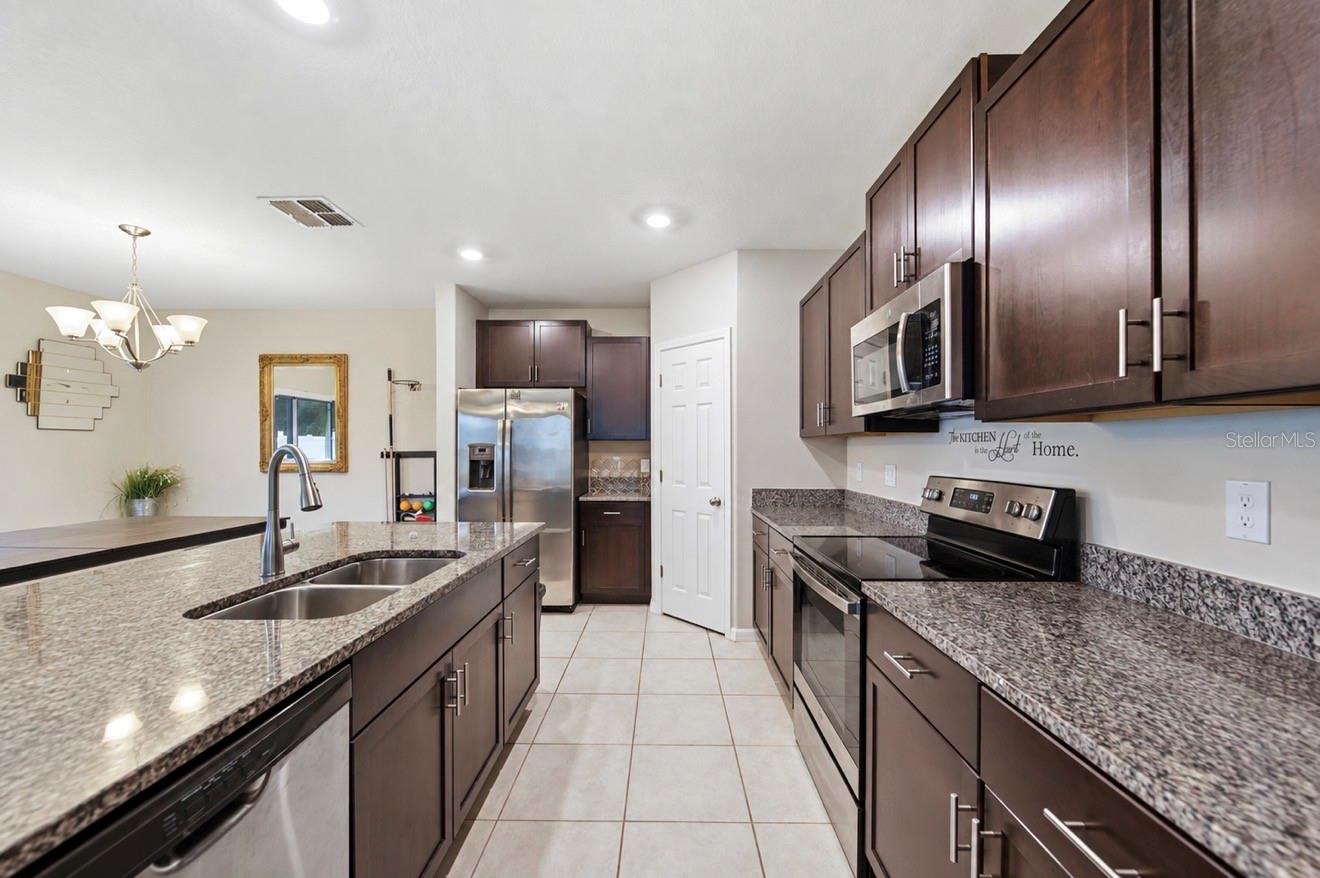14460 ENGLISH LAVENDER DR — photo 4