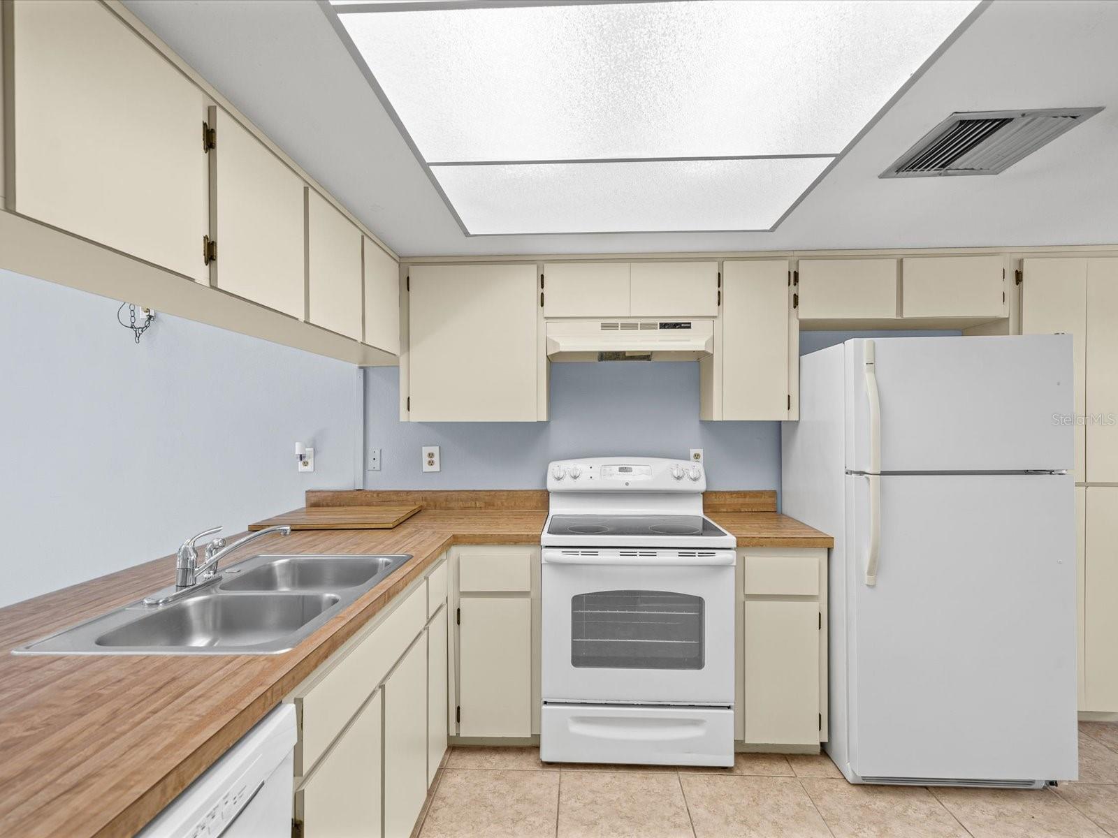 3446 NIBLICK CT #5 — photo 5