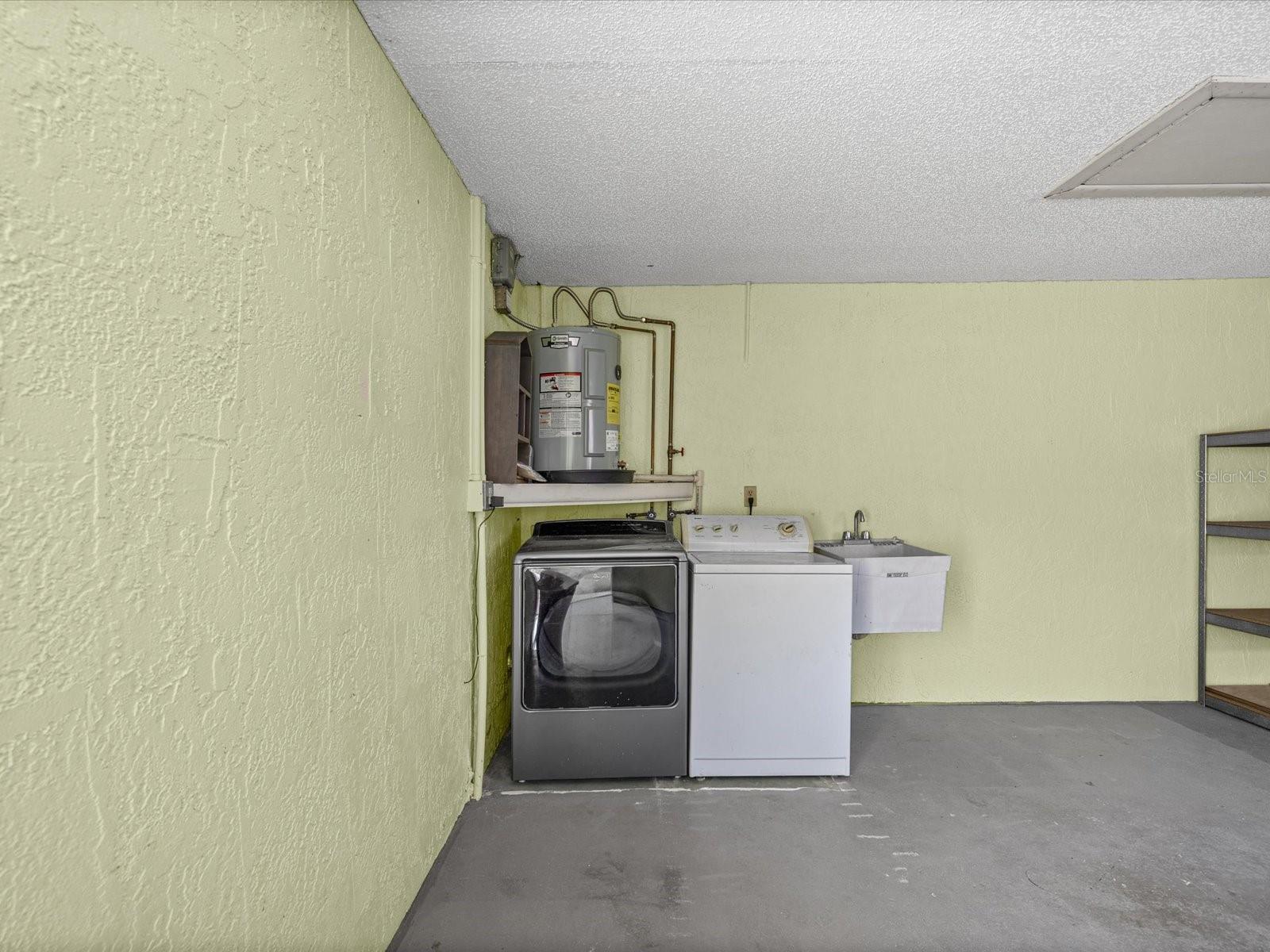 3446 NIBLICK CT #5 — photo 29