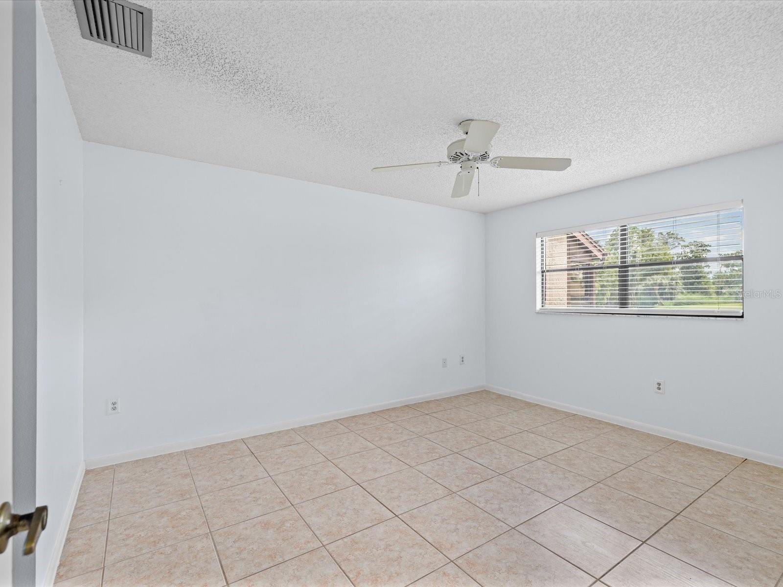 3446 NIBLICK CT #5 — photo 21