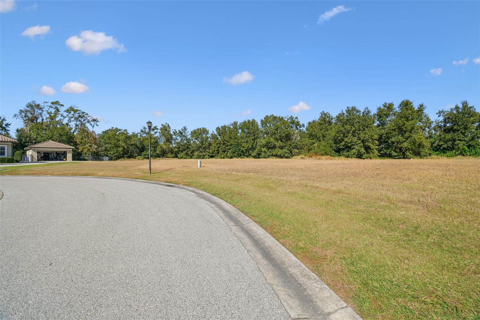 420 HAWK TALON DR — photo 27