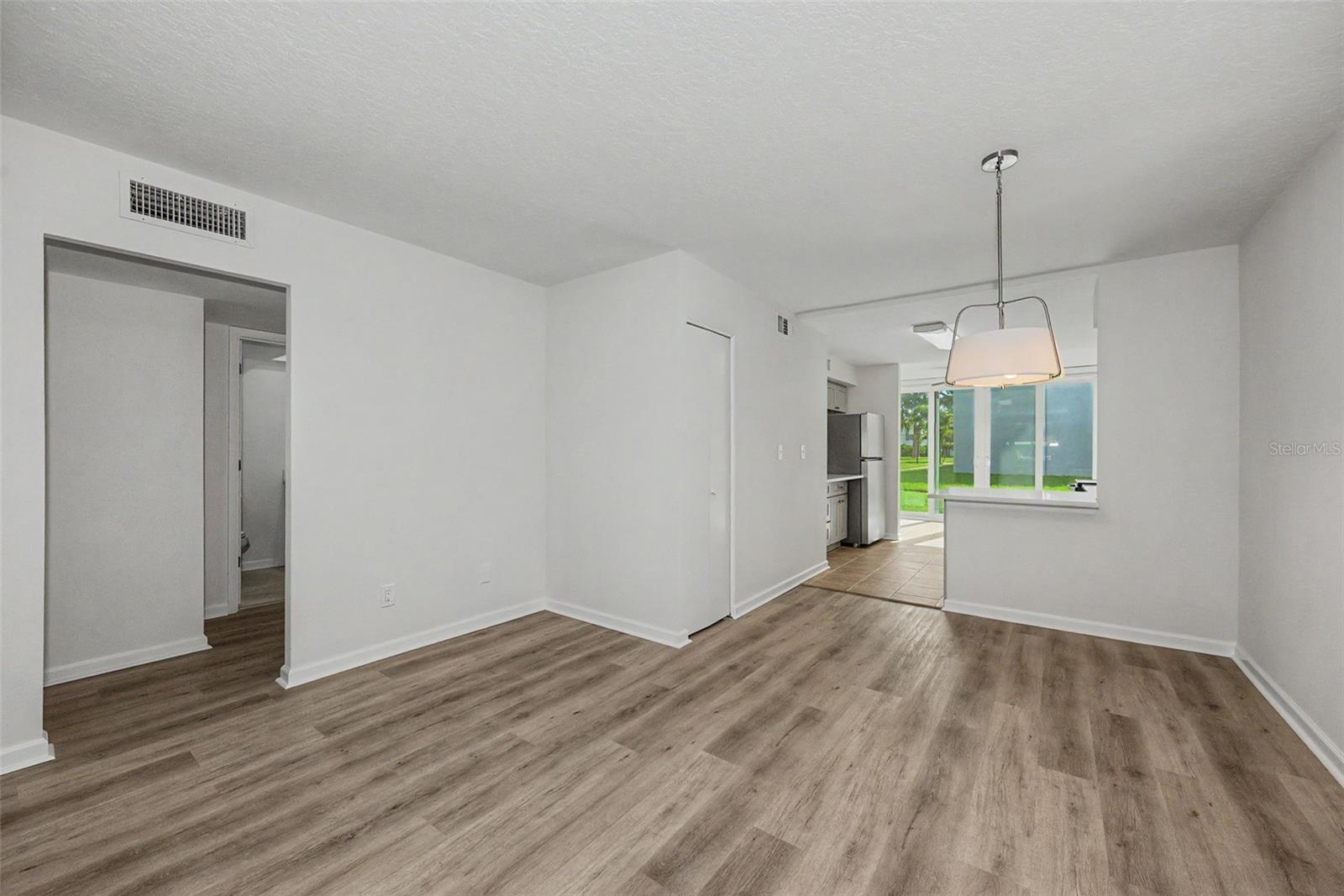 4715 BAY ST NE #127 — photo 3