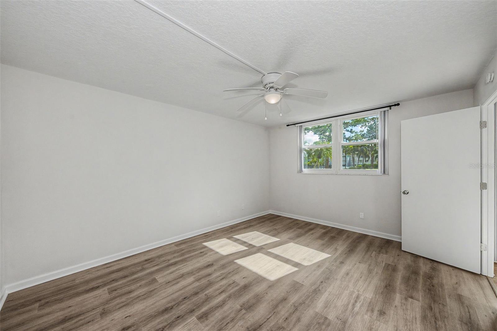 4715 BAY ST NE #127 — photo 15