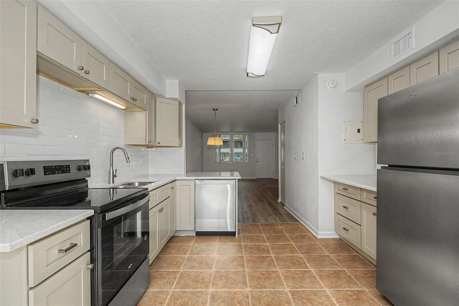 4715 BAY ST NE #127 — photo 7