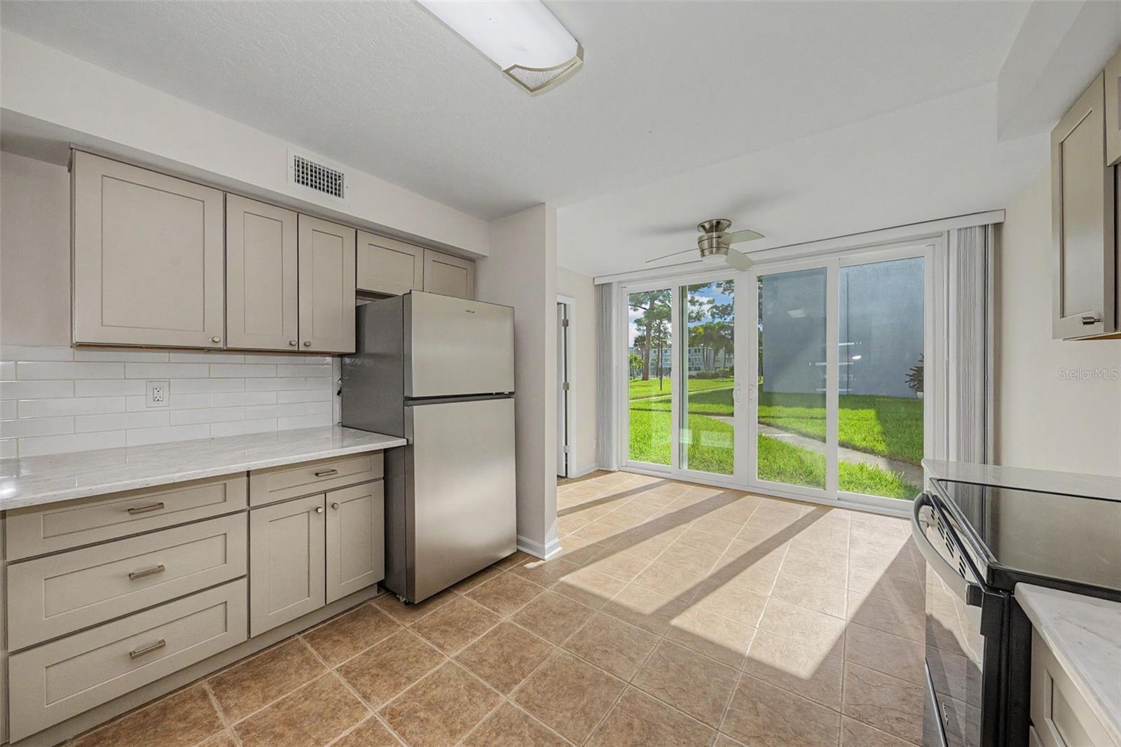 4715 BAY ST NE #127 — photo 4