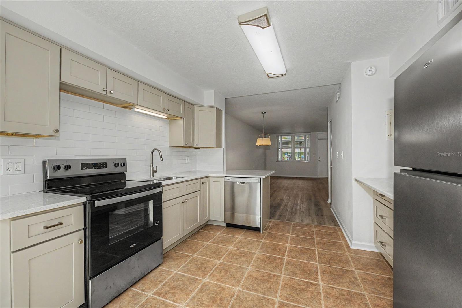 4715 BAY ST NE #127 — photo 5