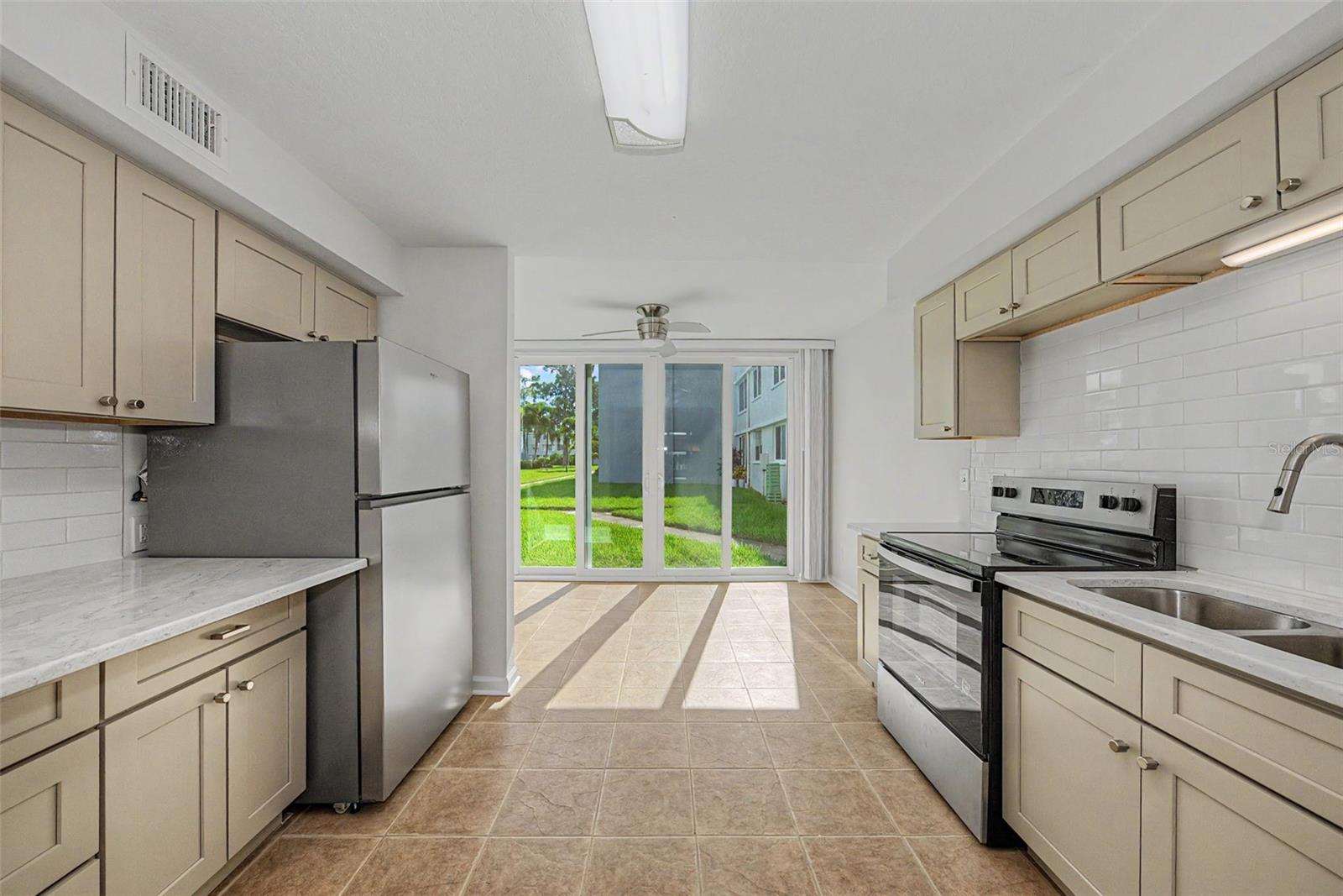 4715 BAY ST NE #127 — photo 6