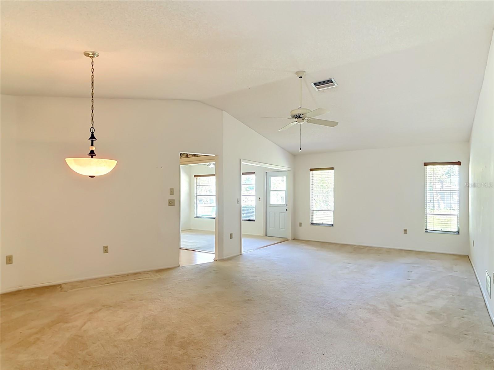 665 FOXWOOD BLVD #665 — photo 16