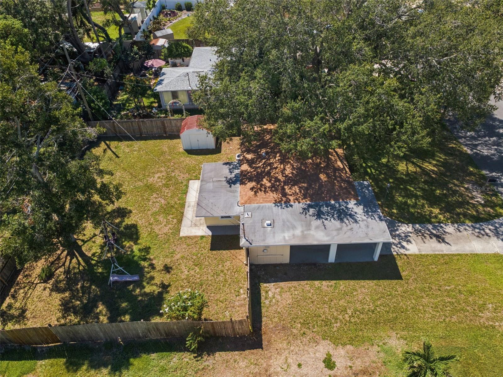 629 LEXINGTON ST — photo 54