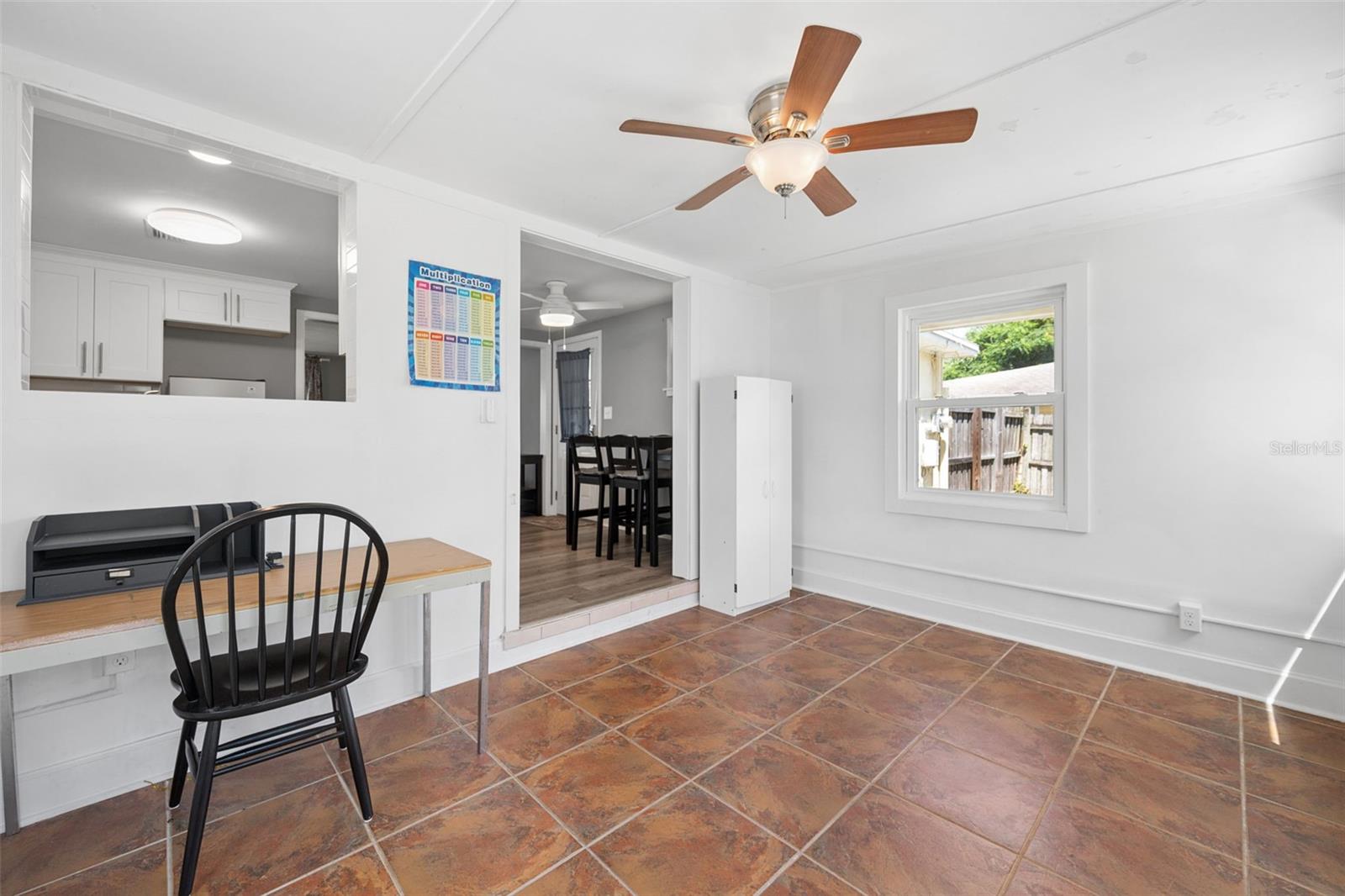 629 LEXINGTON ST — photo 29