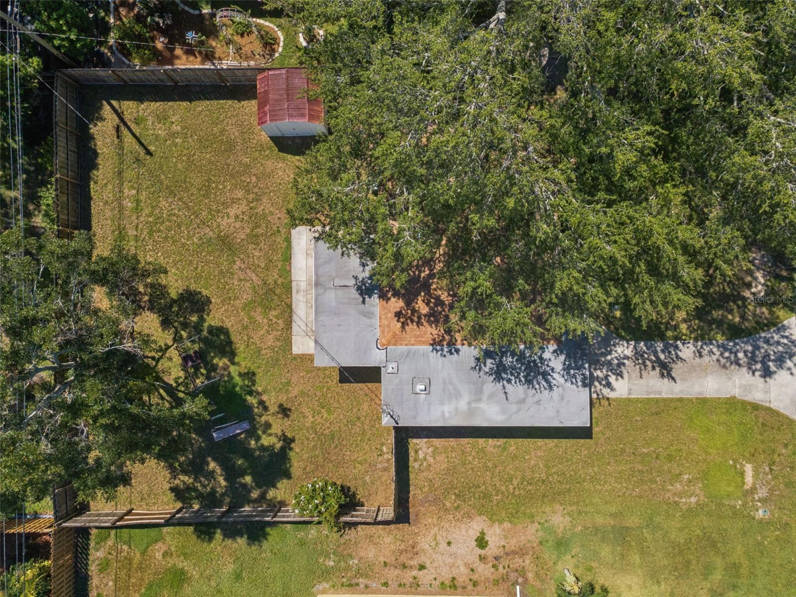 629 LEXINGTON ST — photo 45