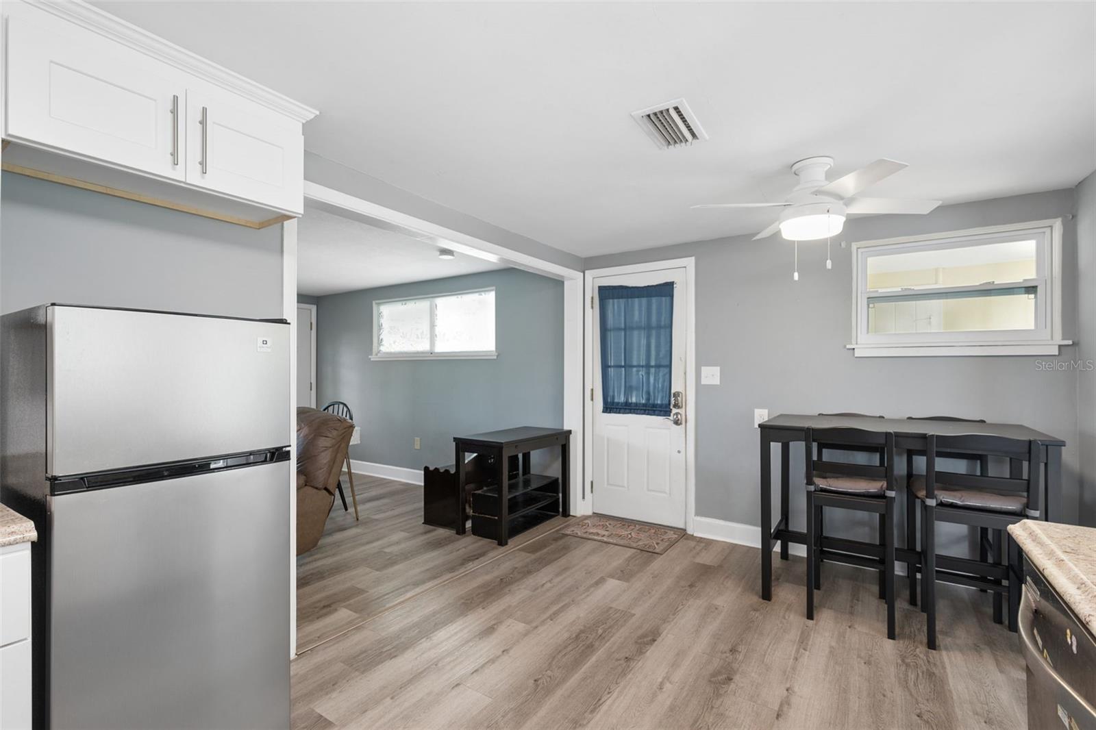 629 LEXINGTON ST — photo 22