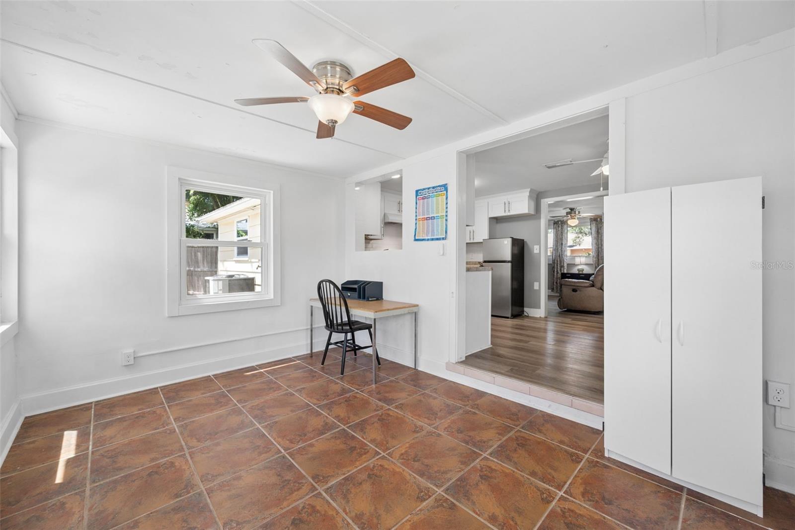 629 LEXINGTON ST — photo 30